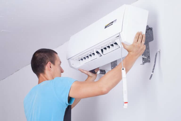 Airco bijvullen thuis of in de auto Werkwijze & prijzen